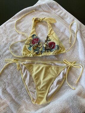 Victoria's Secret Pale Yellow Triangle Bikini